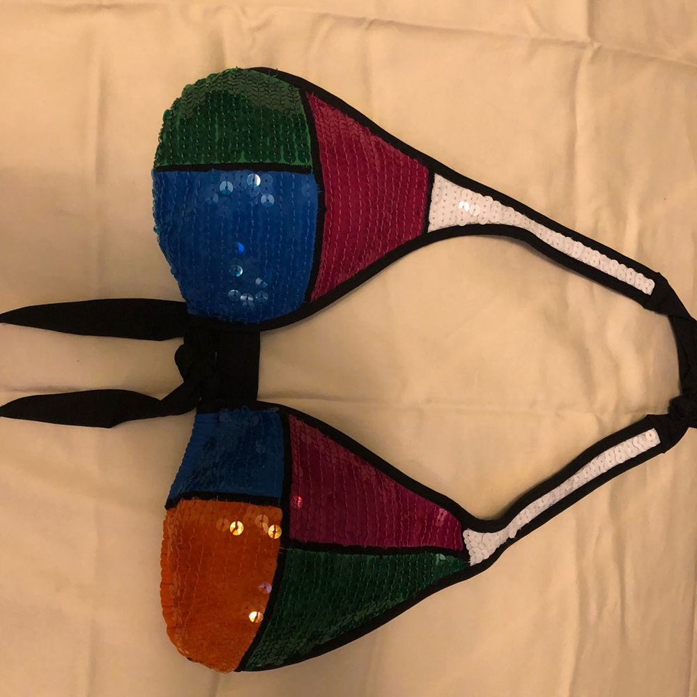 Despi sequenced bikini top